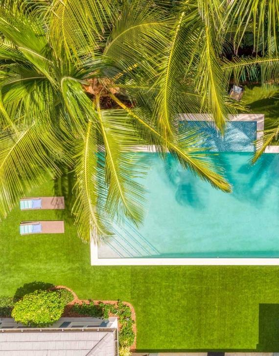 How Often Should Artificial Grass Be Cleaned in Palm Beach Gardens